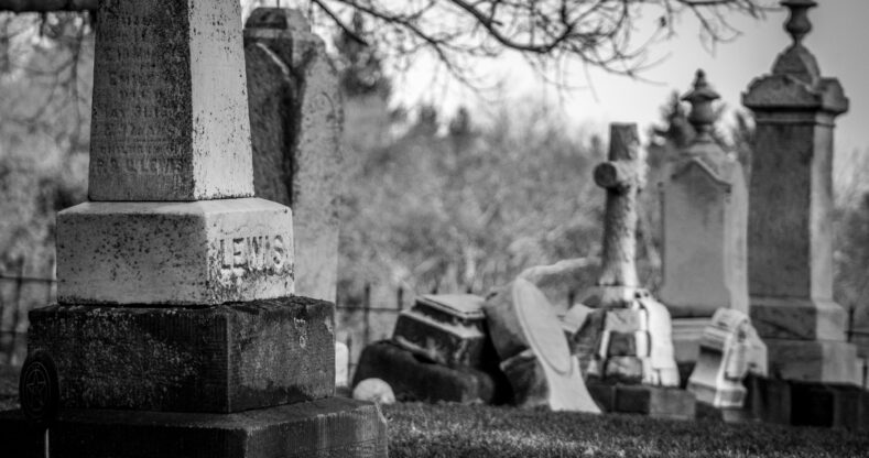 Zákon o pohřebnictví, sociální pohřeb – povinnosti obce – ONLINE